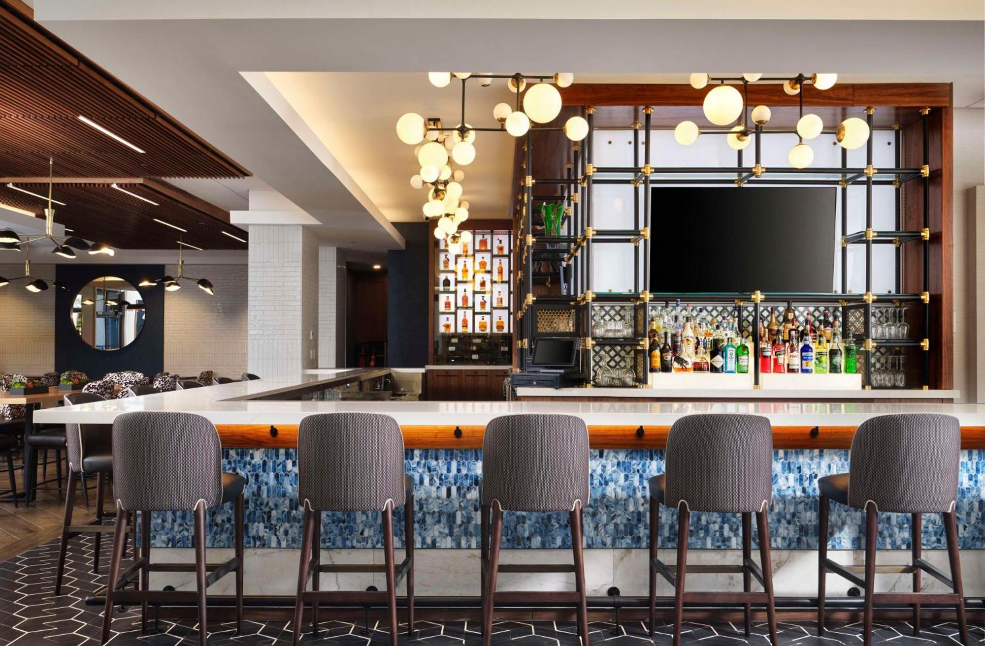 Hilton New Orleans Airport Hotel Kenner Exterior foto