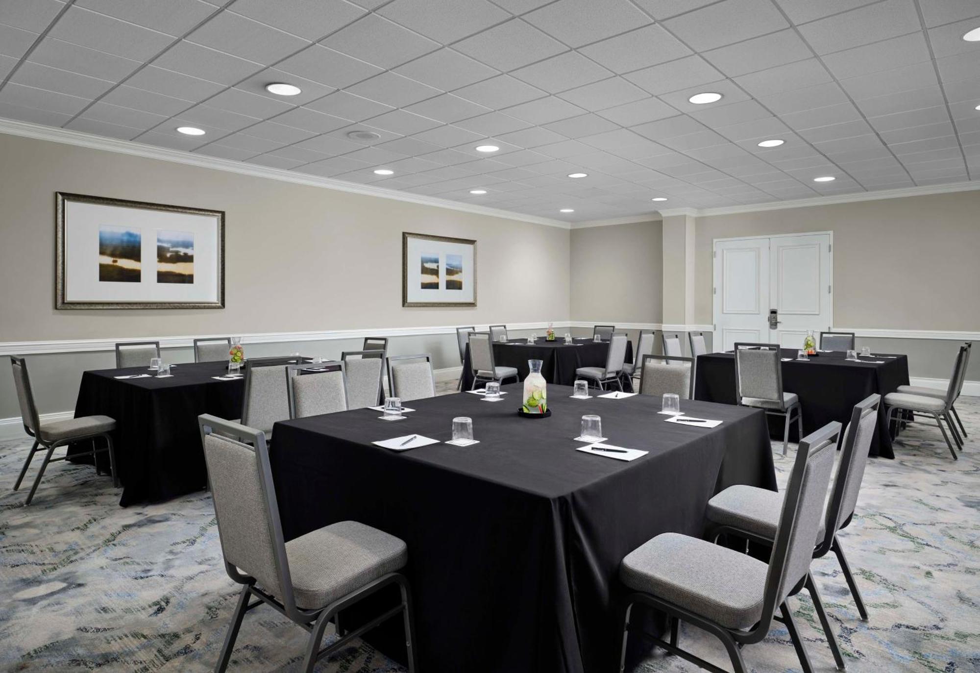 Hilton New Orleans Airport Hotel Kenner Exterior foto
