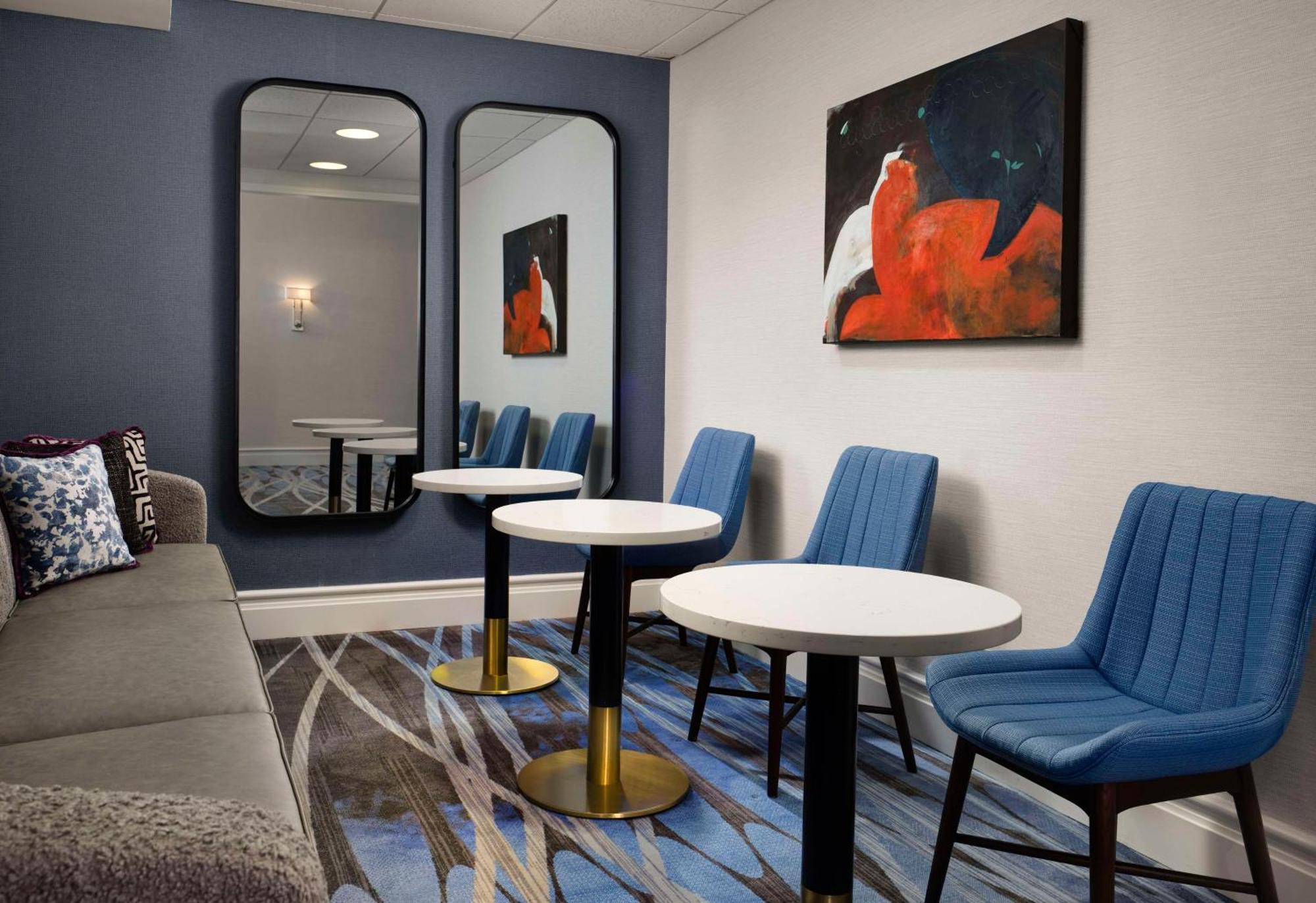 Hilton New Orleans Airport Hotel Kenner Exterior foto